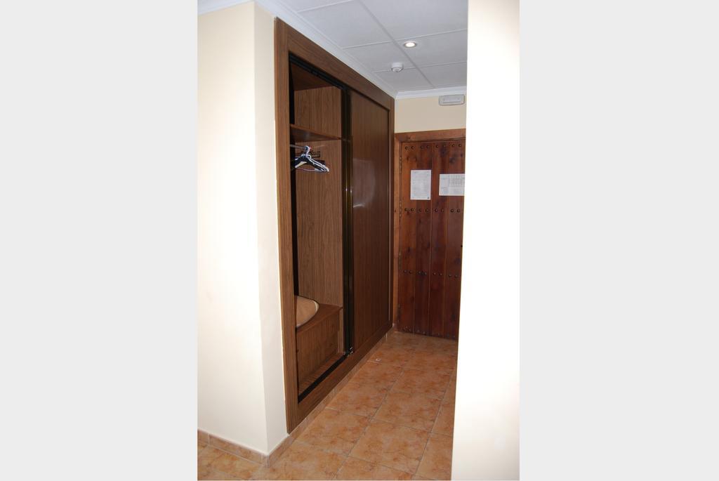 Hostal Meson Arboleas Ruang foto