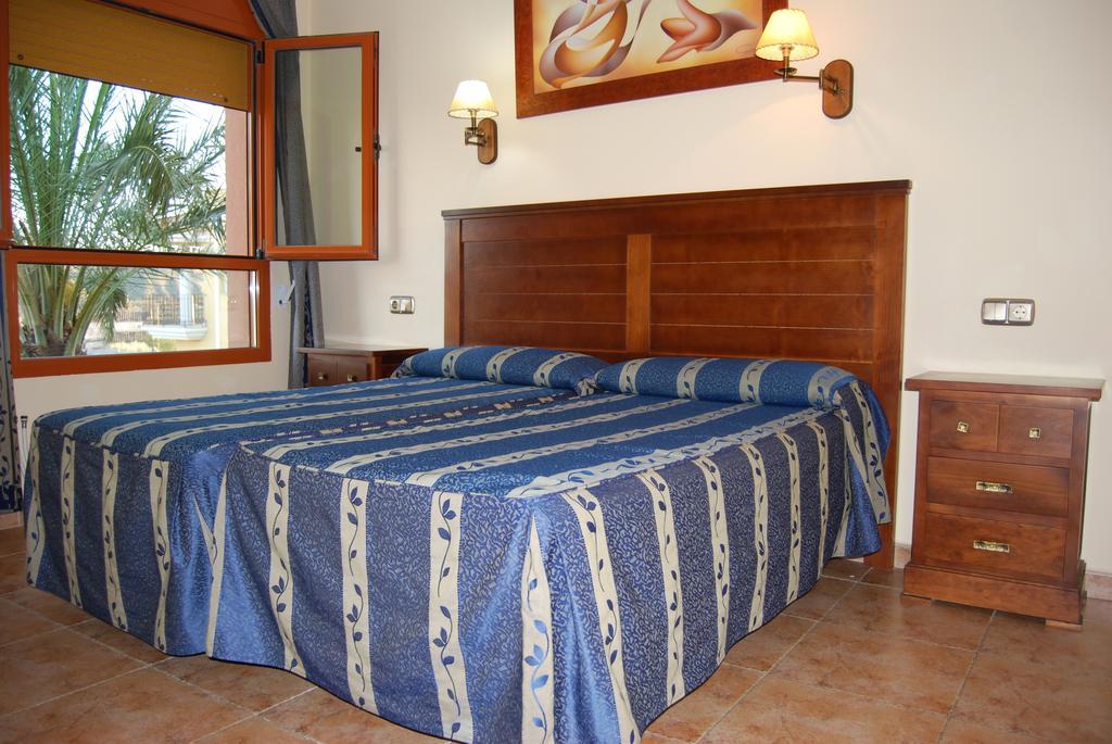 Hostal Meson Arboleas Ruang foto